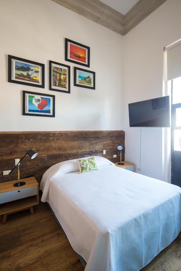 Hotel Meson Del Carmen Puebla de Zaragoza Esterno foto