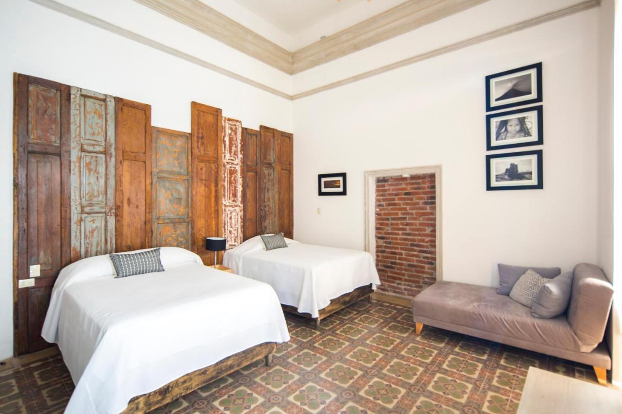 Hotel Meson Del Carmen Puebla de Zaragoza Esterno foto